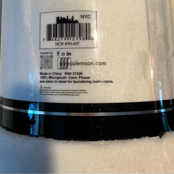 Hotel Collection Solid Plush Velvet Throw - Picture 4 of 4